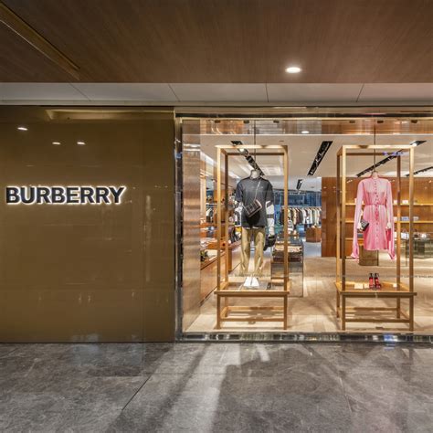 Burberry paragon Singapore